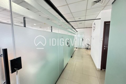 Office in Business Bay, Dubai 87 sq.m. № 77129 - photo 9