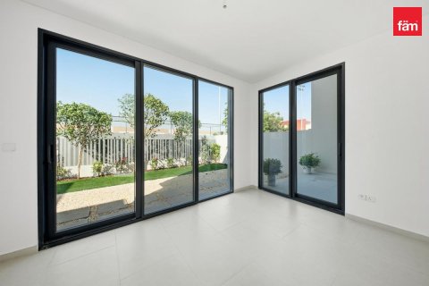 Townhouse in Jebel Ali, Dubai 4 bedrooms, 336 sq.m. № 123957 - photo 6
