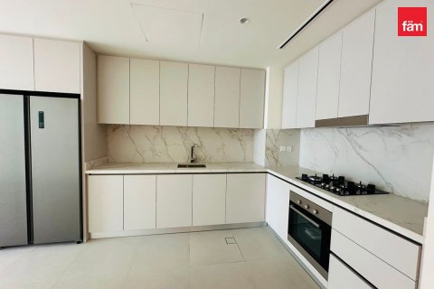 Apartment in Dubai Harbour, Dubai 2 bedrooms, 116.6 sq.m. № 118504 - photo 18