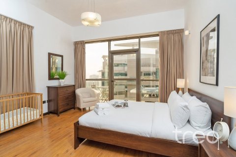Снять в аренду квартиру в Al Barsha 1, Аль-Барша, Дубай: 2 спальни, 118.64м², № 124827 - фото 13