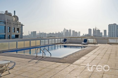 Снять в аренду квартиру в Al Barsha 1, Аль-Барша, Дубай: 2 спальни, 118.64м², № 124827 - фото 14