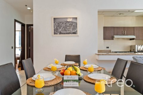 Снять в аренду квартиру в Al Barsha 1, Аль-Барша, Дубай: 2 спальни, 118.64м², № 124827 - фото 5