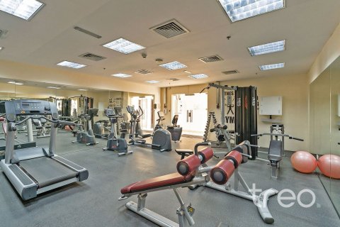 Снять в аренду квартиру в Al Barsha 1, Аль-Барша, Дубай: 2 спальни, 118.64м², № 124827 - фото 15