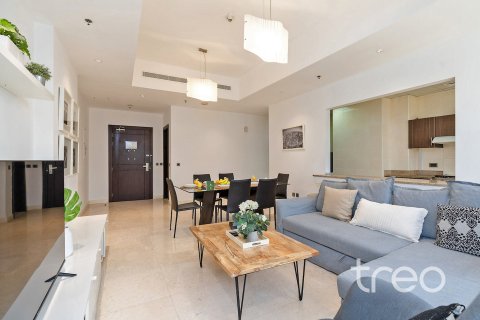 Снять в аренду квартиру в Al Barsha 1, Аль-Барша, Дубай: 2 спальни, 118.64м², № 124827 - фото 2