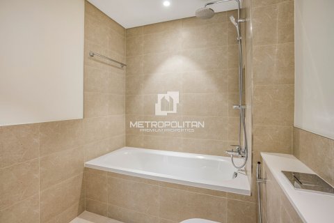Appartement à EMAAR Beachfront, Dubai Harbour, Dubai, 1 chambre, 79 m², № 16127 - photo 15