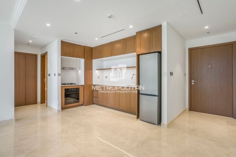 Appartement à EMAAR Beachfront, Dubai Harbour, Dubai, 1 chambre, 79 m², № 16127 - photo 2