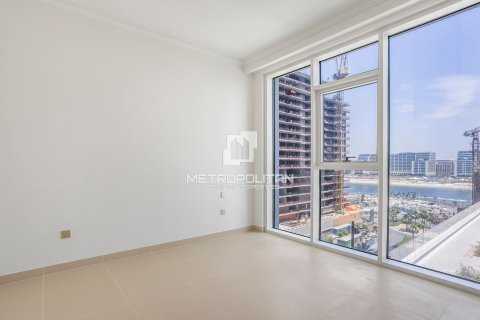 Apartment in EMAAR Beachfront, Dubai Harbour, Dubai 1 bedroom, 68 sq.m. № 16125 - photo 3