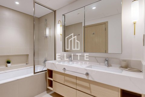 Снять в аренду квартиру в 17 Icon Bay, Dubai Creek Harbour (The Lagoons), Дубай: 2 спальни, 105м², № 124920 - фото 13