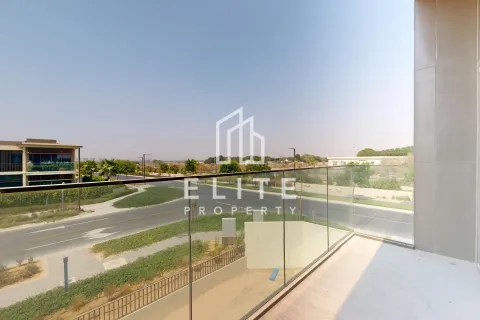 Villa en Golf Place, Dubai Hills Estate, Dubai, 4 dormitorios, 691 m², № 124919 - foto 25