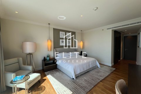 Снять в аренду пентхаус в The Address Residence Fountain Views, Даунтаун Дубай (Даунтаун Бурдж Дубай), Дубай: 4 спальни, 254м², № 124918 - фото 11
