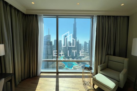 Снять в аренду пентхаус в The Address Residence Fountain Views, Даунтаун Дубай (Даунтаун Бурдж Дубай), Дубай: 4 спальни, 254м², № 124918 - фото 12