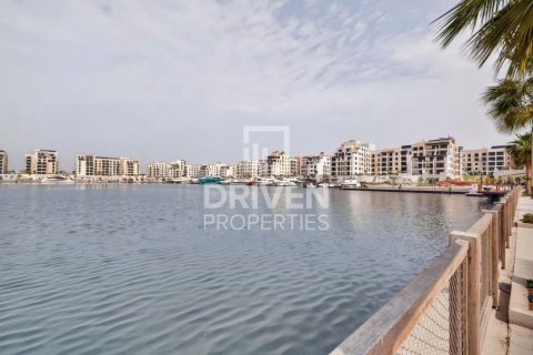 Apartment in La Mer, Jumeirah, Dubai 2 bedrooms, 118.27 sq.m. № 130010 - photo 9