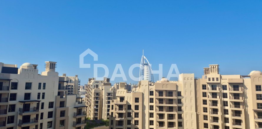 Appartement à Umm Suqeim 3, Umm Suqeim, Dubai, 3 chambres, 171 m², № 141392