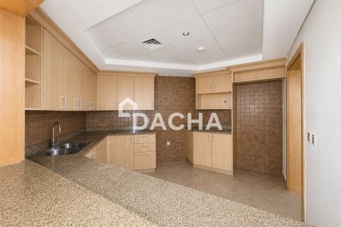 Apartment in Shoreline Apartments, Palm Jumeirah, Dubai 3 bedrooms, 201 sq.m. № 141400 - photo 2