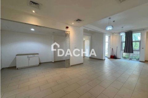 Villa en Jumeirah Village Circle, Dubai, 4 dormitorios, 287 m², № 115695 - foto 6