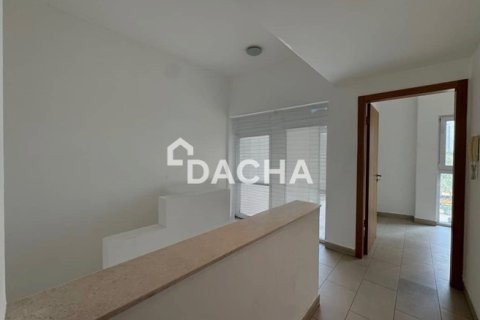 Villa en Jumeirah Village Circle, Dubai, 4 dormitorios, 287 m², № 115695 - foto 4
