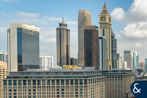 Apartment in Park Towers, DIFC, Dubai 3 bedrooms, 177 sq.m. № 91239 - photo 13