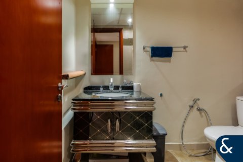 Apartment in Park Towers, DIFC, Dubai 3 bedrooms, 177 sq.m. № 91239 - photo 18