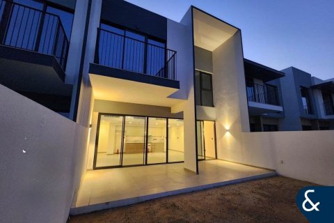 Villa in The Valley, Dubai 3 bedrooms, 192 sq.m. № 91237
