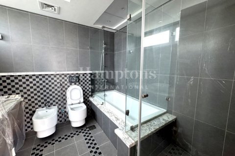 Снять в аренду виллу в Jumeirah Park Homes, Jumeirah Park, Дубай: 4 спальни, 538.85969672м², № 97955 - фото 11