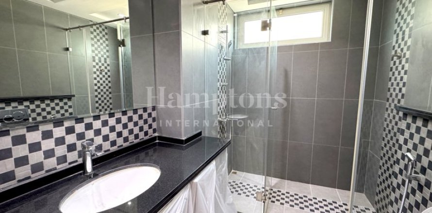 Вилла в Jumeirah Park Homes, Jumeirah Park, Дубай, 4 спальни, 538.86м², № 97955