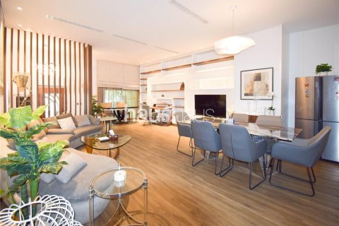 Villa in Jumeirah Village Circle, Dubai 3 bedrooms, 330 sq.m. № 43761