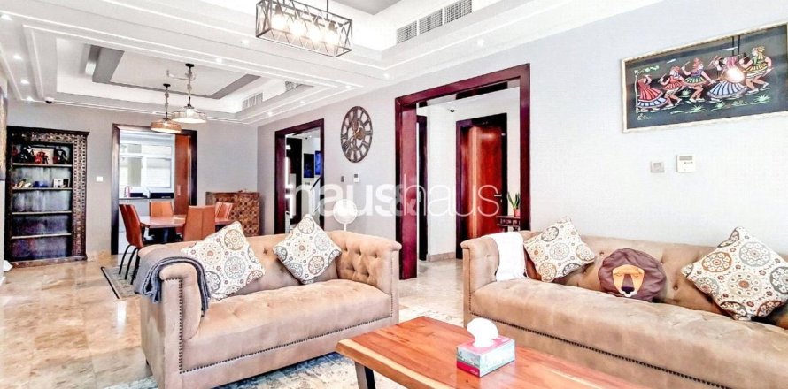 Maison de ville à Jumeirah Village Circle, Dubai, 4 chambres, 409 m², № 43759
