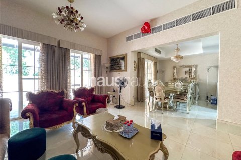 Adosado en The Springs, Dubai, 3 dormitorios, 240 m², № 43954 - foto 5