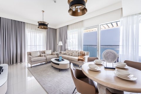 Appartement à EMAAR Beachfront, Dubai Harbour, Dubai, 2 chambres, 130 m², № 72972