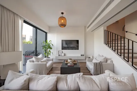 Townhouse in Dubai Land, Dubai 3 bedrooms, 208 sq.m. № 61836 - photo 7