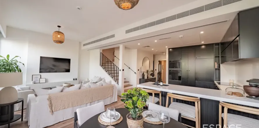 Townhouse in Dubai Land, Dubai 3 bedrooms, 208 sq.m. № 61836