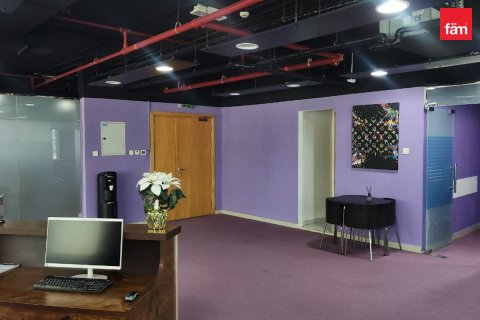 Office in Business Bay, Dubai 169 sq.m. № 124365 - photo 2