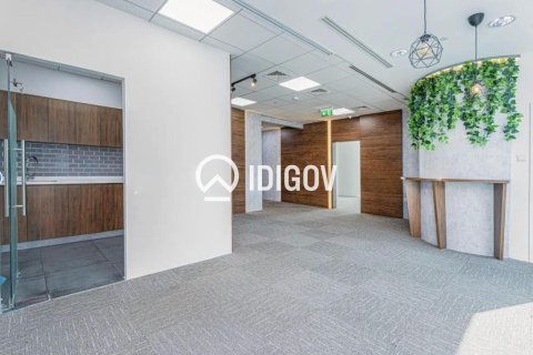 Office in Business Bay, Dubai 165.92 sq.m. № 122050