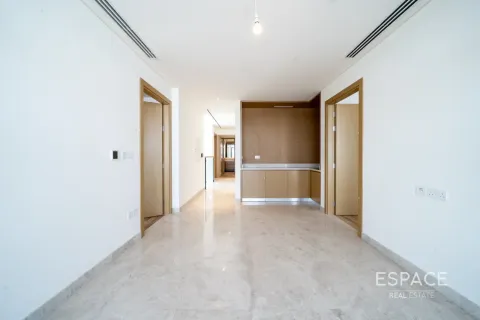 Townhouse in Al Furjan, Dubai 5 bedrooms, 442 sq.m. № 122881 - photo 13
