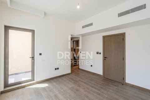 Adosado en Damac Lagoons, Dubai, 4 dormitorios, 144 m², № 138500 - foto 7