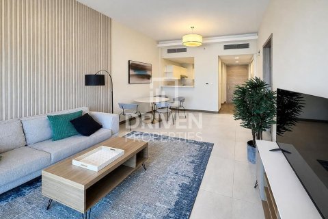 Apartment in SOL Bay, Business Bay, Dubai 1 bedroom, 79.25 sq.m. № 138499 - photo 4