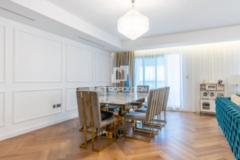 Apartment in Palm Jumeirah, Dubai 4 bedrooms, 312 sq.m. № 16105 - photo 4