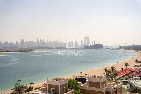Apartment in Palm Jumeirah, Dubai 4 bedrooms, 312 sq.m. № 16105 - photo 29