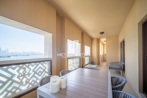 Apartment in Palm Jumeirah, Dubai 4 bedrooms, 312 sq.m. № 16105 - photo 26