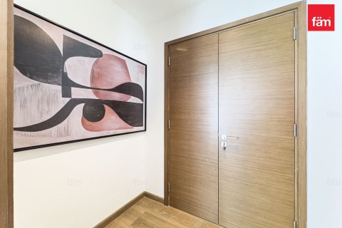 Apartamento en City Walk, Dubai, 1 dormitorio, 119 m², № 137634 - foto 13
