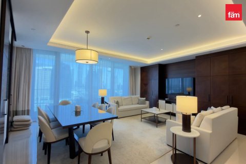 Hotel Apartment in Downtown Dubai (Downtown Burj Dubai), Dubai 3 bedrooms, 187.8 sq.m. № 137633