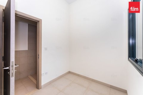 Villa in Al Furjan, Dubai 4 bedrooms, 456.5 sq.m. № 137635 - photo 24
