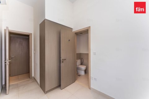 Villa in Al Furjan, Dubai 4 bedrooms, 456.5 sq.m. № 137635 - photo 6