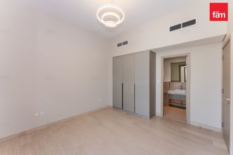 Villa in Al Furjan, Dubai 4 bedrooms, 456.5 sq.m. № 137635 - photo 23