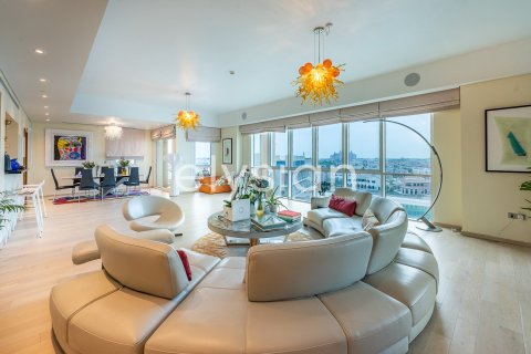 Apartment in Marina Residences, Palm Jumeirah, Dubai 3 bedrooms, 377 sq.m. № 37858 - photo 6