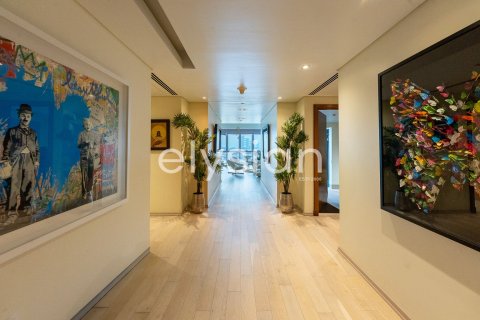 Apartment in Marina Residences, Palm Jumeirah, Dubai 3 bedrooms, 377 sq.m. № 37858 - photo 5
