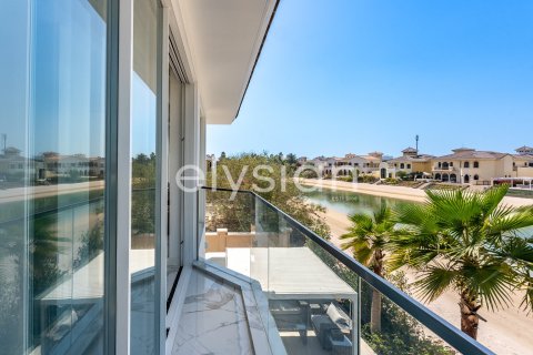 Villa in Garden Homes, Palm Jumeirah, Dubai 4 bedrooms, 622 sq.m. № 37857 - photo 4