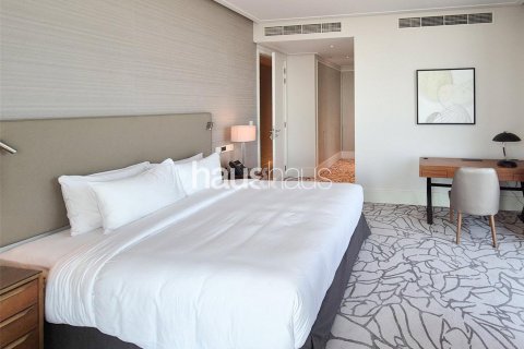 Apartment in Downtown Dubai (Downtown Burj Dubai), Dubai 4 bedrooms, 261 sq.m. № 45264 - photo 29