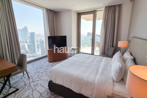 Apartment in Downtown Dubai (Downtown Burj Dubai), Dubai 4 bedrooms, 261 sq.m. № 45264 - photo 12