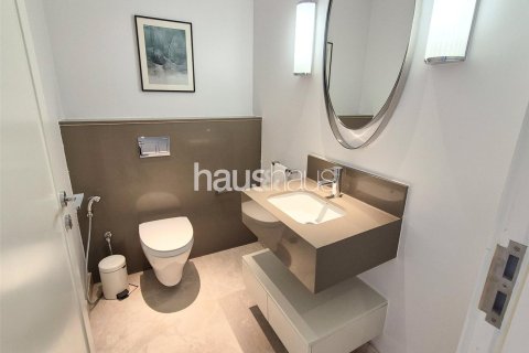 Apartment in Downtown Dubai (Downtown Burj Dubai), Dubai 4 bedrooms, 261 sq.m. № 45264 - photo 25